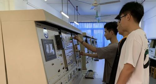 智能之星，點燃未來 廣州華立科技職業學院電力與智能制造學院攜手?？藗愃闺姎夤灿⒉? />
</a>
<span><a href=